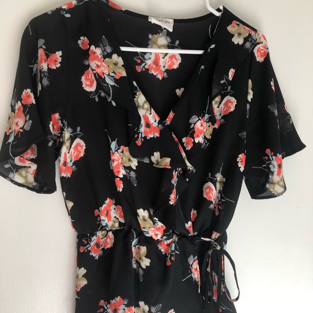 Black formal top with empire waist tie size small